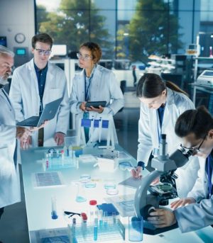 Modern,Medicine,Research,Laboratory:,Diverse,Team,Of,Smart,Young,Scientists